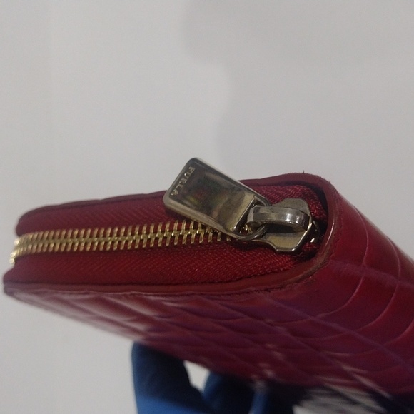 Furla Pink & Gold Leather Wallet | Women’s Luxury Zip Around Long Wallet 7.5"x4" - Picture 9 of 15